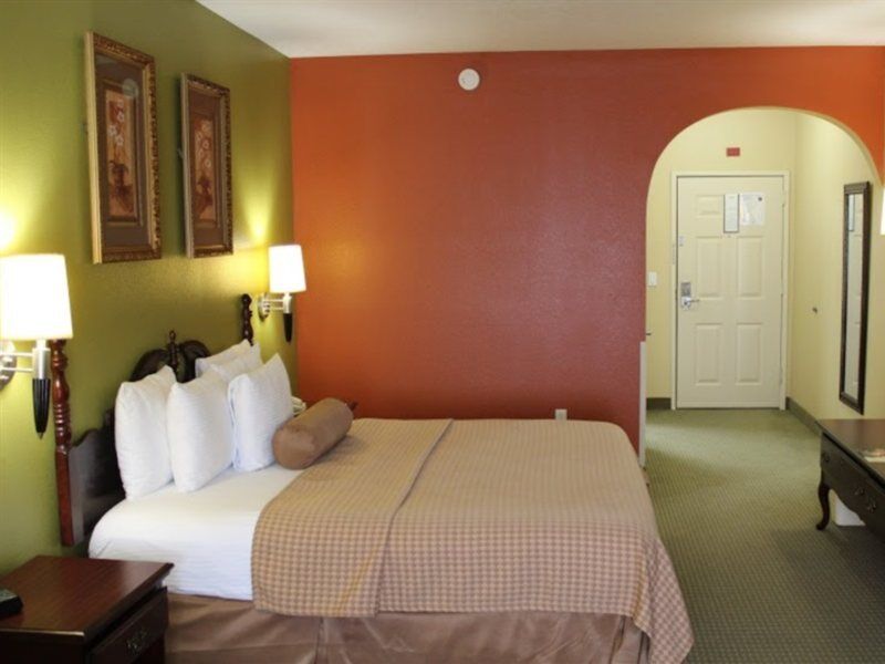 Best Western Plus Heritage Inn Houston Extérieur photo